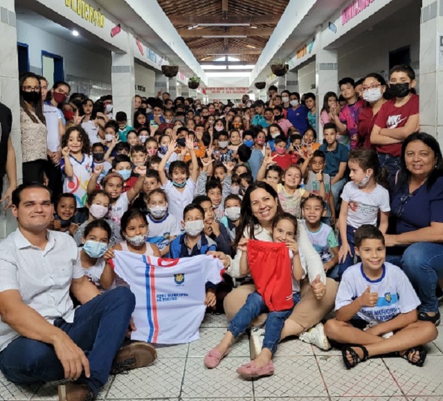 Leia mais sobre o artigo Poderes Executivo e Legislativo presentes na educação!