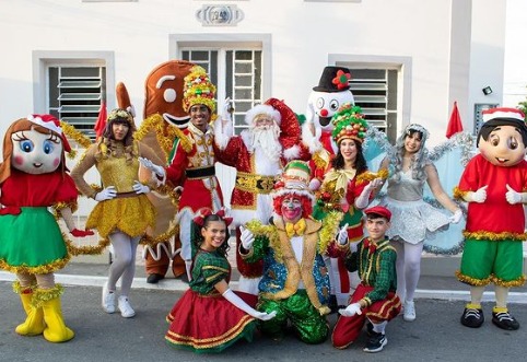 Prefeitura de Cumaru realizou a II Edição do ‘Natal Mágico’ em Ameixas